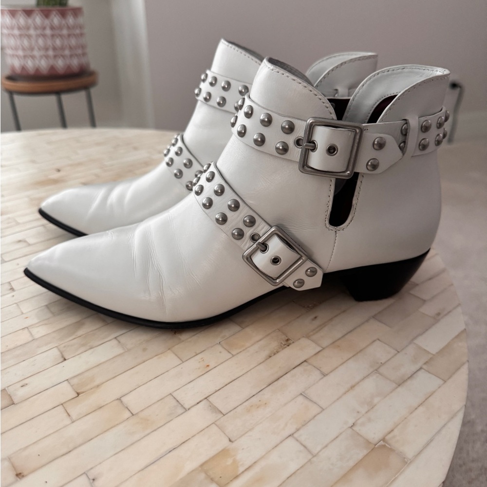Marc by Marc Jacobs boots size 39